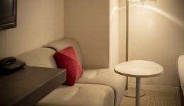 【ツイン】21.5平米 (2)